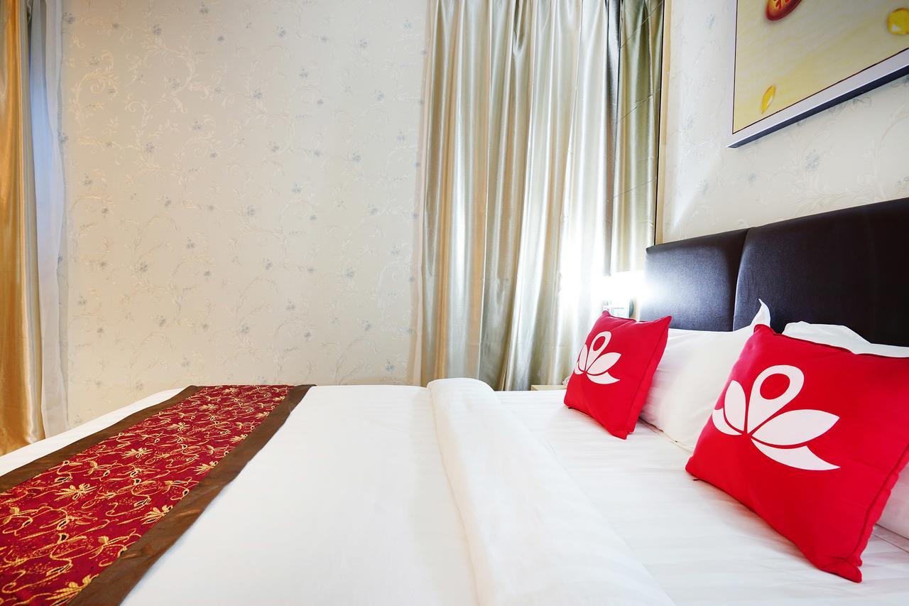 Cardinal Lucky Star Hotel Batam Kültér fotó
