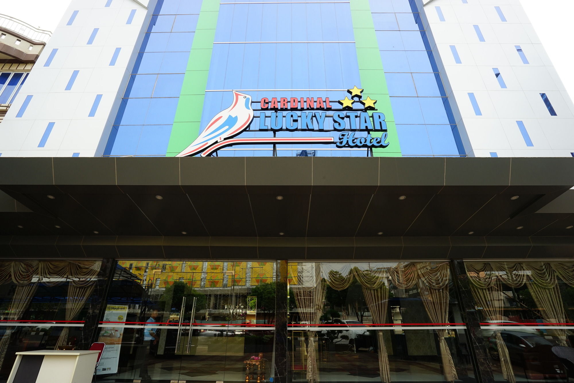 Cardinal Lucky Star Hotel Batam Kültér fotó